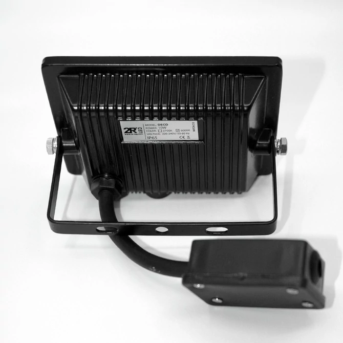 DECO LED reflektor 10W 2700K fekete