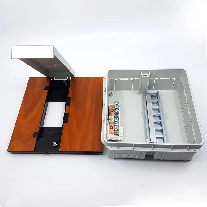 PRO BOX DELUX 8 modulos süllyesztett elosztó doboz Tölgy