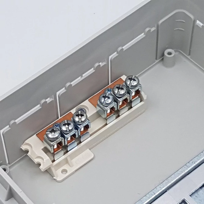 PRO BOX DELUX 12 modulos süllyesztett elosztó doboz Wenge