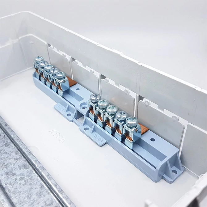 PRO BOX DELUX 12 modulos süllyesztett elosztó doboz Tölgy