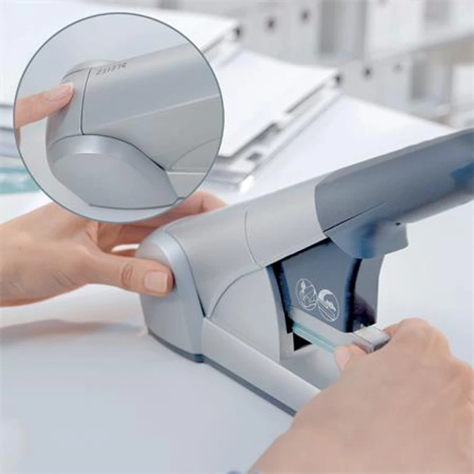 Tűzőgép, nagyteljesítményű, 80 lap, LEITZ 