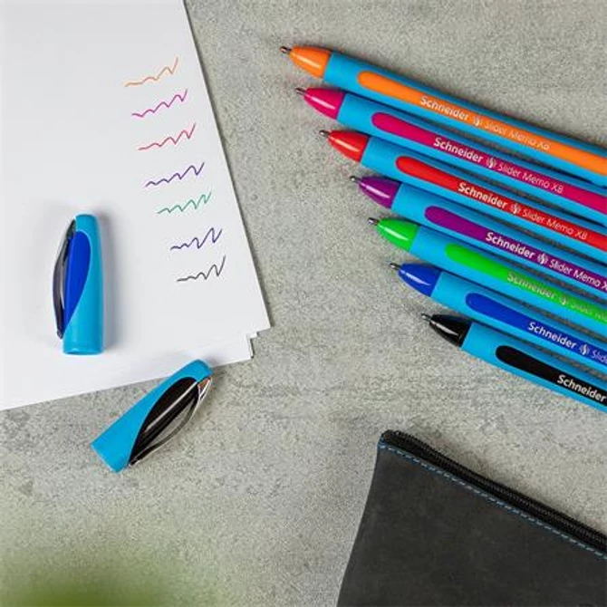 Golyóstoll, 0,7 mm, kupakos, SCHNEIDER 