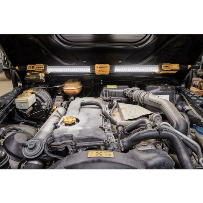 DEWALT LED-Lámpa, 12/18V XR, motorházra, akku és töltő nélk.